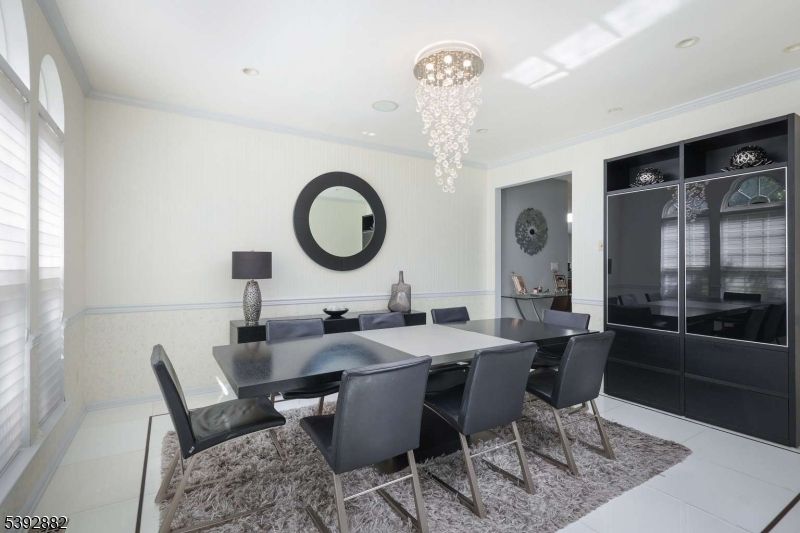 Dining room, Interior, Pendant Lights, Recessed Lighting