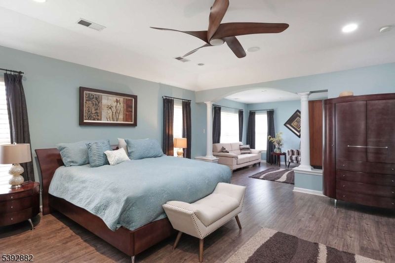 Bedroom, Interior, Recessed Lighting, Wood Texture Flooring