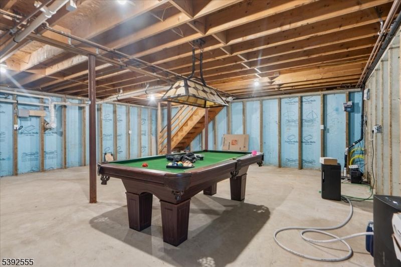 Billiard Table, Game Room, Interior, Wooden Beams