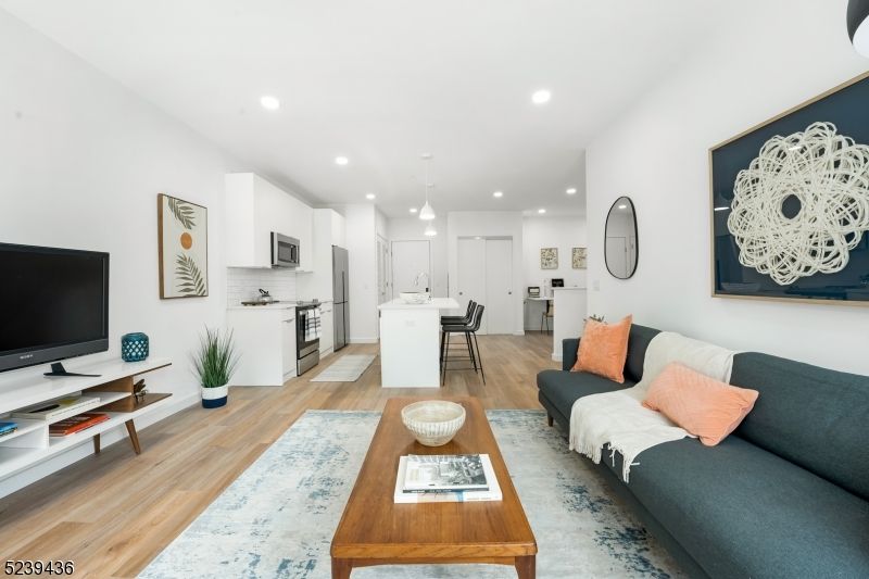 Dining room, Interior, Kitchen, Living room, Pendant Lights, Recessed Lighting, Wood Texture Flooring