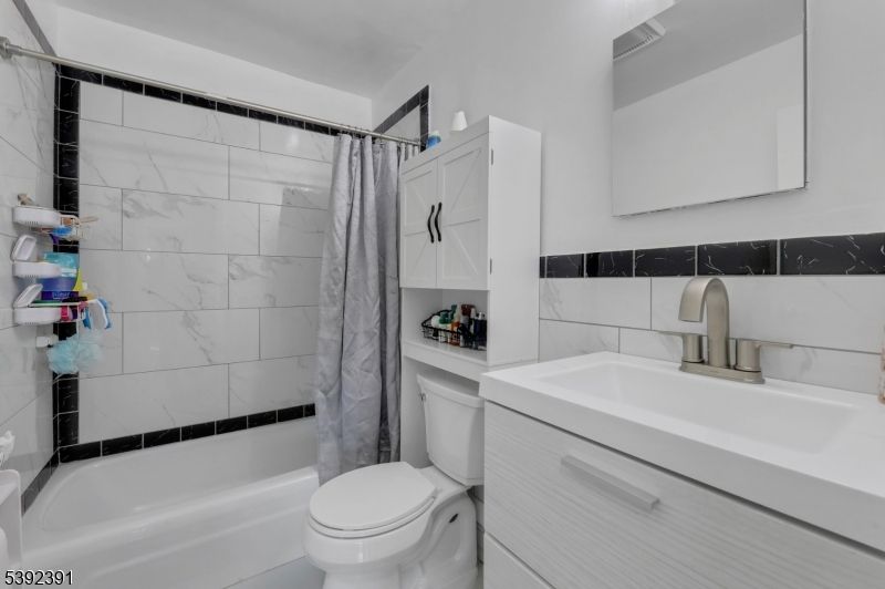 Bathroom, Interior, Marble Walls