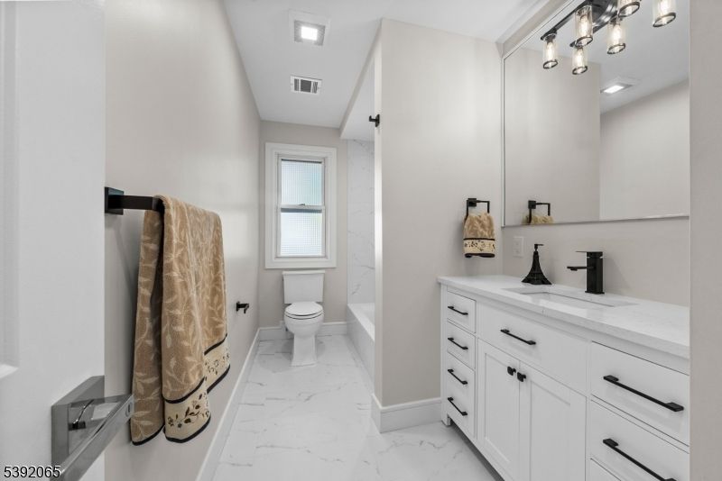 Bathroom, Interior, Marble, Recessed Lighting