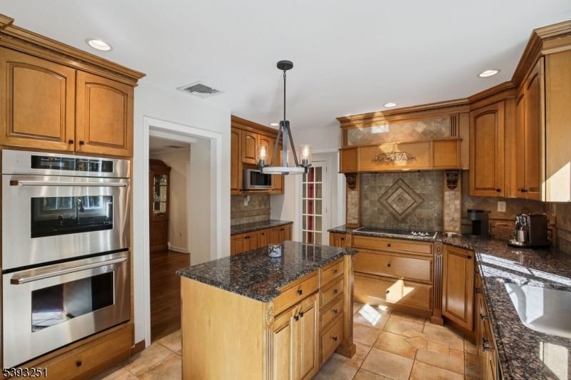 Interior, Kitchen, Pendant Lights, Recessed Lighting, Stainless Steel Appliances