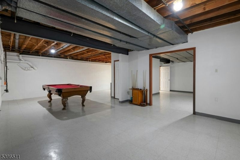 Billiard Table, Game Room, Interior, Wooden Beams