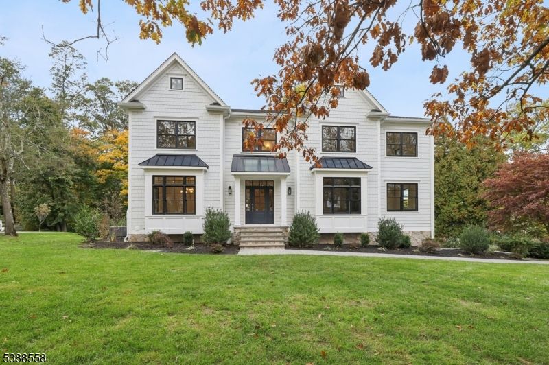 Backyard, Exterior, Facade, Farmhouse