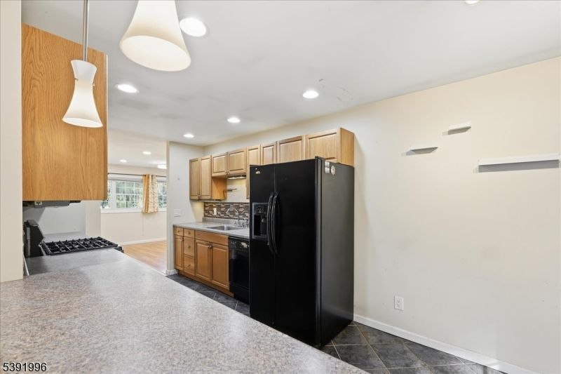 Interior, Kitchen, Pendant Lights, Recessed Lighting