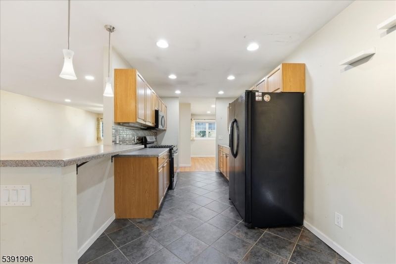 Interior, Kitchen, Pendant Lights, Recessed Lighting