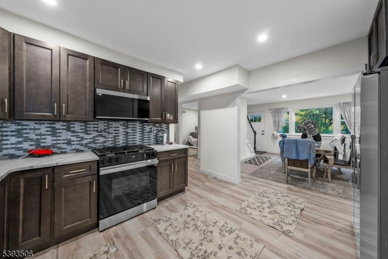 Dining room, Interior, Kitchen, Recessed Lighting, Wood Texture Flooring