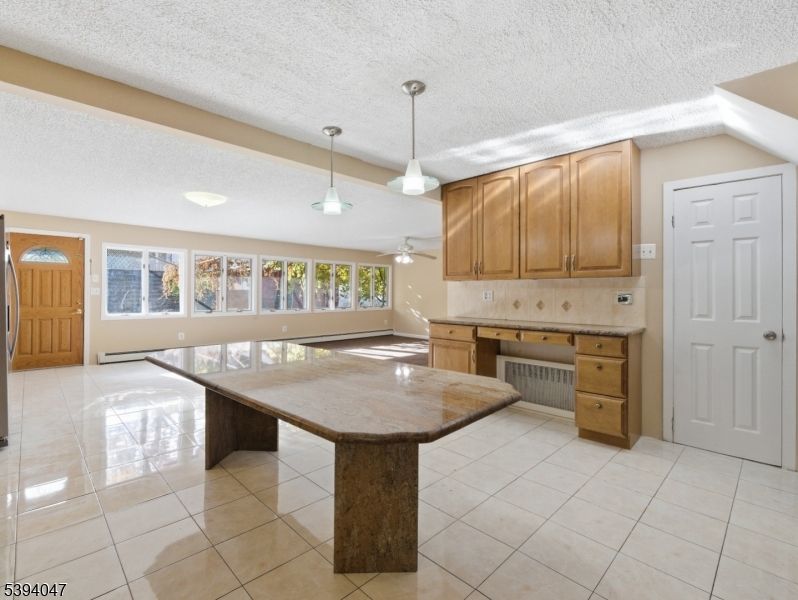 Interior, Kitchen, Pendant Lights