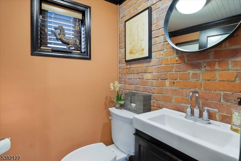 Bathroom, Interior, Stone Walls