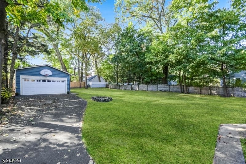 Backyard, Detached Garage, Exterior