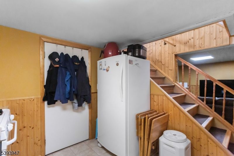 Interior, Wooden Walls