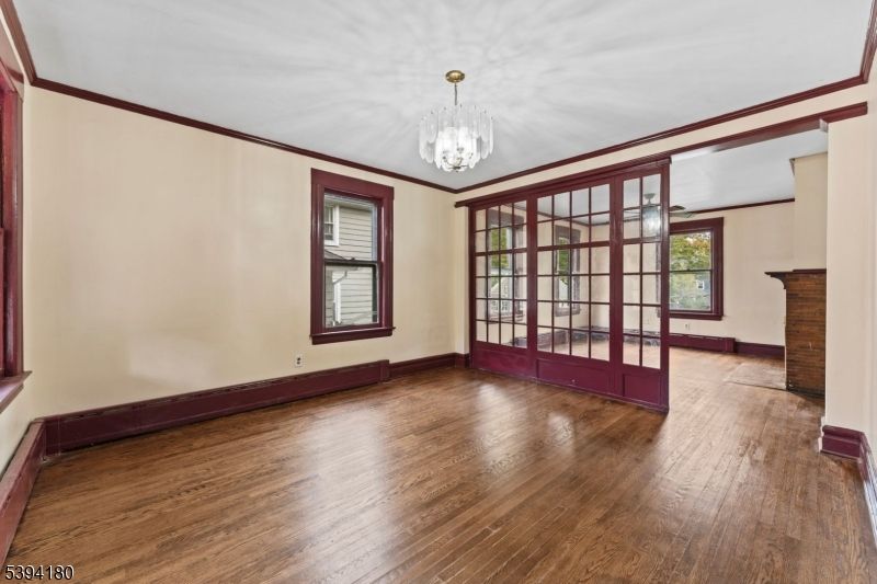 Chandelier, Empty room, Interior, Wood Texture Flooring