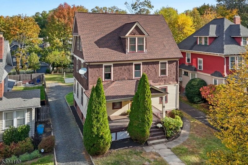 Exterior, Facade, Brick Facade, Cape Cod