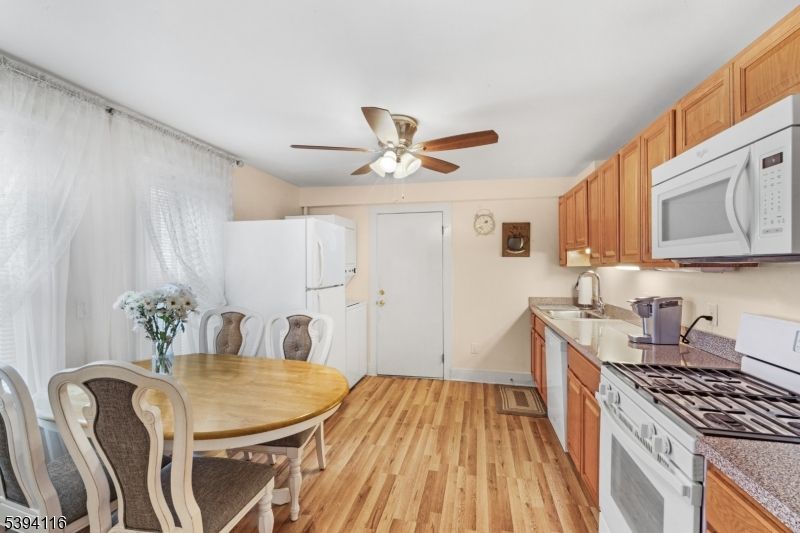 Dining room, Interior, Kitchen, Wood Texture Flooring