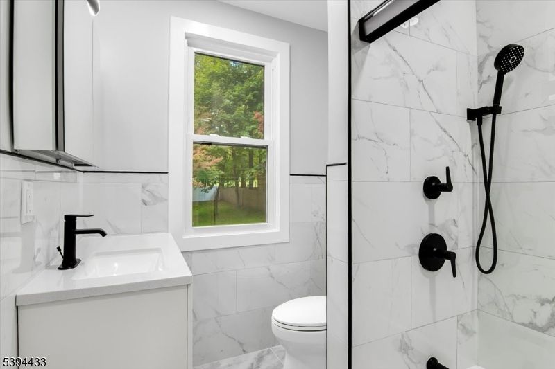 Bathroom, Interior, Marble Walls