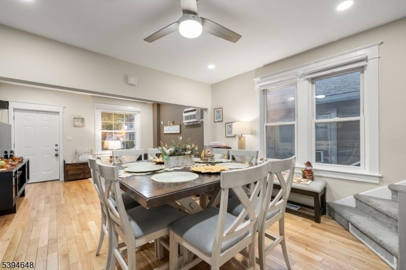 Dining room, Interior, Recessed Lighting, Wood Texture Flooring
