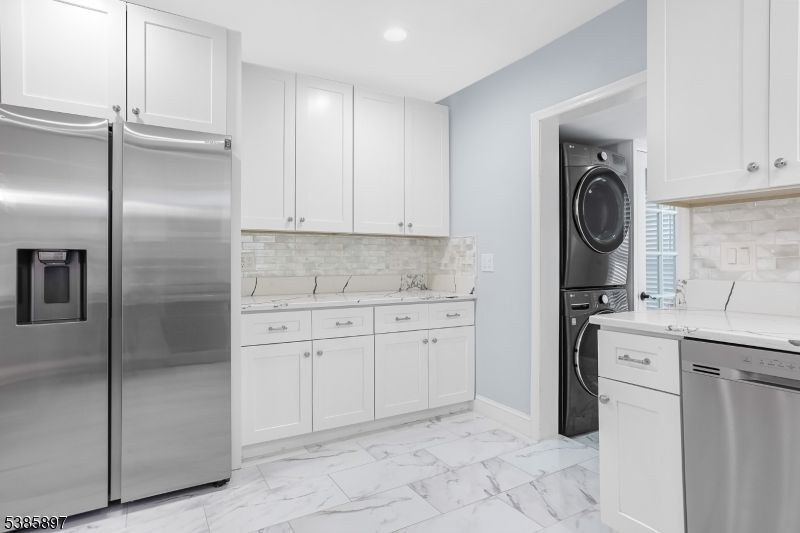 Interior, Kitchen, Marble, Recessed Lighting, Stainless Steel Appliances, Washer