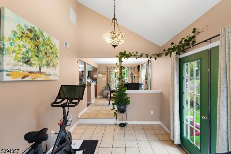 Chandelier, Fitness Equipment, Interior