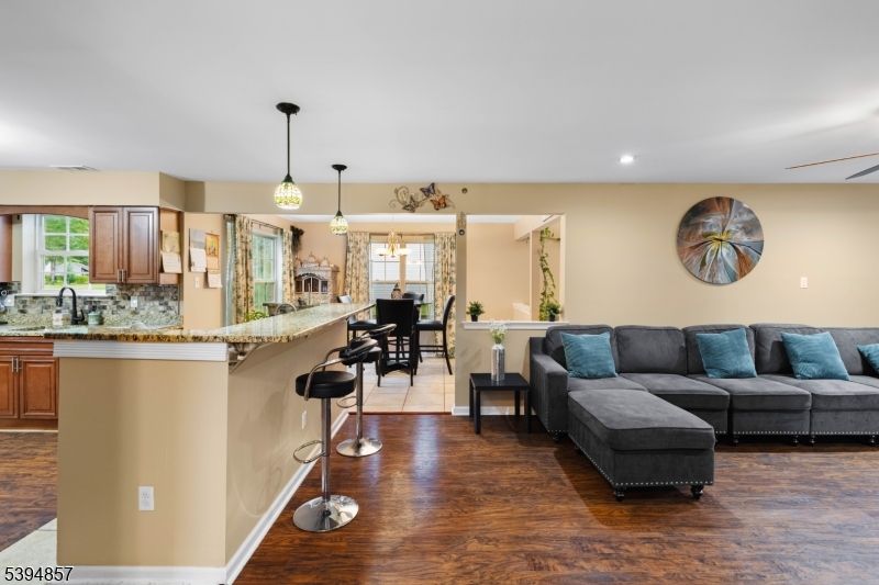 Dining room, Interior, Kitchen, Living room, Pendant Lights, Recessed Lighting, Wood Texture Flooring