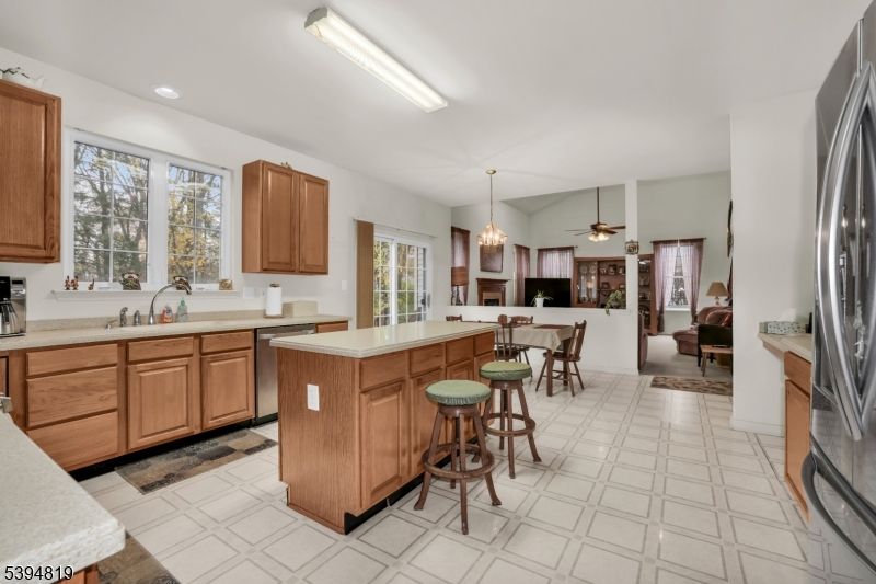 Dining room, Interior, Kitchen, Pendant Lights, Recessed Lighting