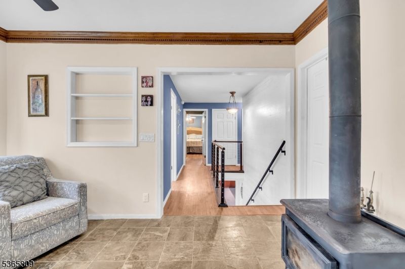 Interior, Pendant Lights, Wood Texture Flooring