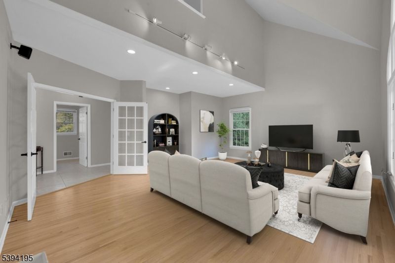 Interior, Living room, Recessed Lighting, Wood Texture Flooring