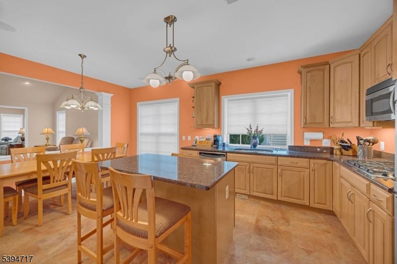 Chandelier, Dining room, Interior, Kitchen, Pendant Lights, Recessed Lighting