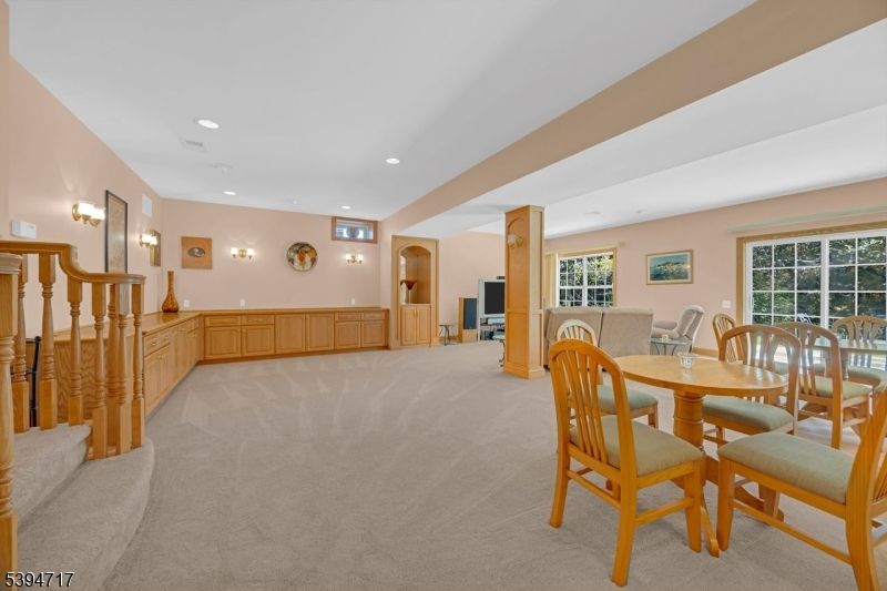 Dining room, Interior, Recessed Lighting
