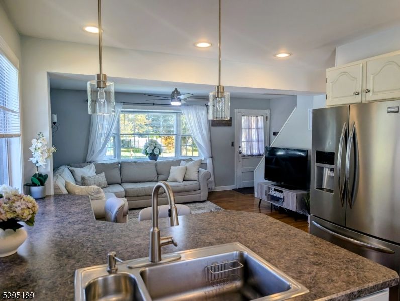 Interior, Kitchen, Living room, Pendant Lights, Recessed Lighting, Stainless Steel Appliances, Wood Texture Flooring