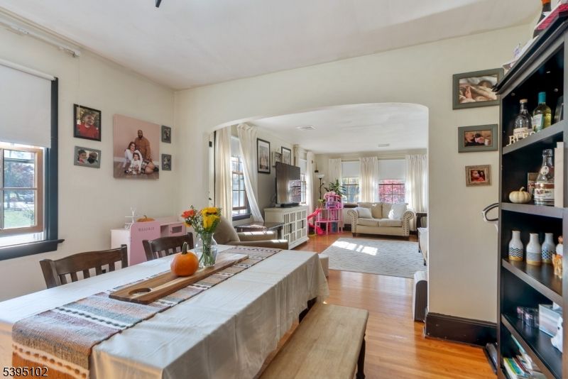 Dining room, Interior, Living room, Wood Texture Flooring