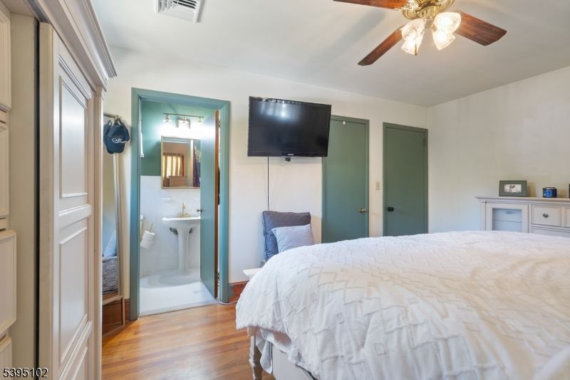 Bathroom, Bedroom, Interior, Wood Texture Flooring