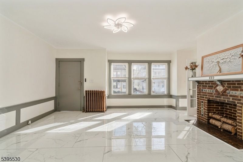 Empty room, Fireplace, Interior, Marble