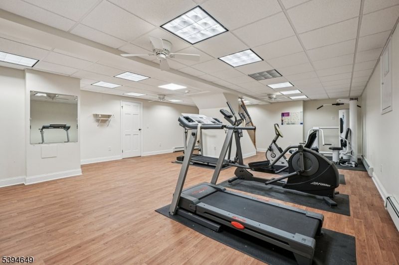 Fitness Equipment, Interior, Recessed Lighting, Wood Texture Flooring
