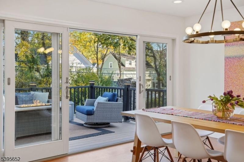 Chandelier, Dining room, Interior, Pendant Lights, Recessed Lighting, Wood Texture Flooring