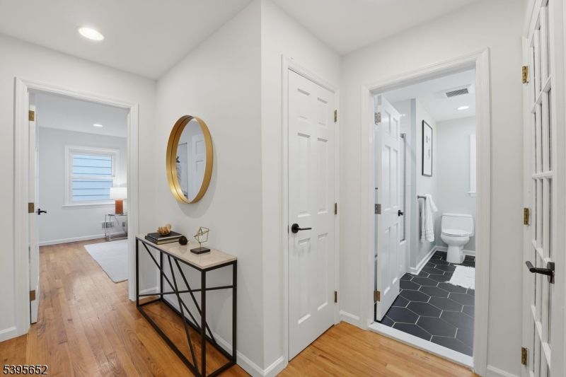 Bathroom, Interior, Recessed Lighting, Wood Texture Flooring