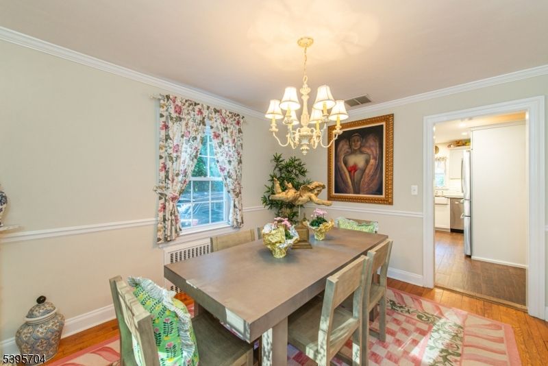 Chandelier, Dining room, Interior, Kitchen, Wood Texture Flooring