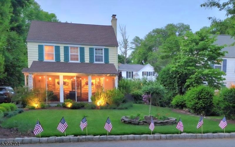 Exterior, Facade, Georgian