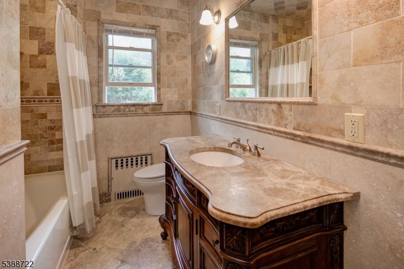 Bathroom, Interior, Stone Walls