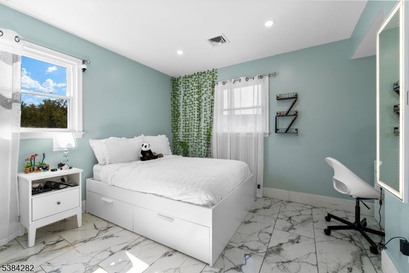 Bedroom, Interior, Marble, Recessed Lighting