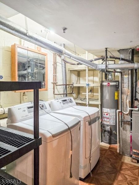 Interior, Washer, Wood Texture Flooring
