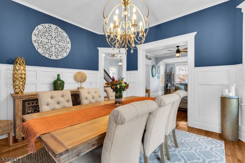 Chandelier, Dining room, Fireplace, Interior, Wood Texture Flooring