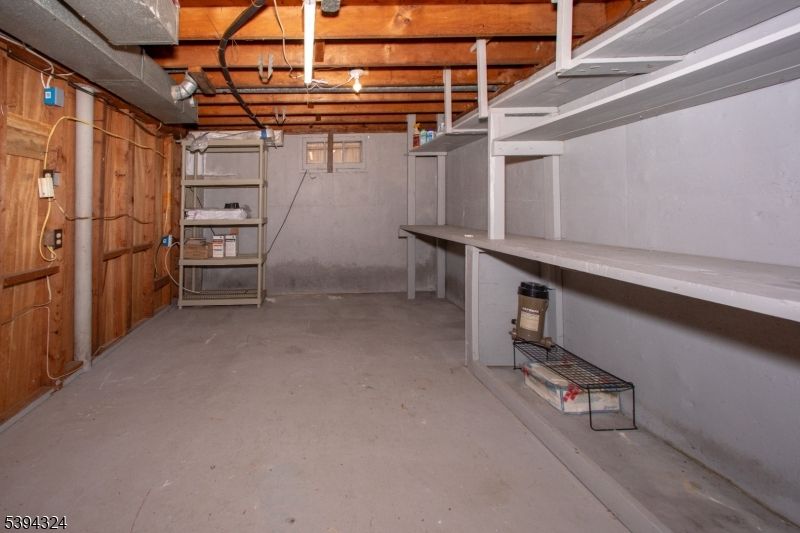 Garage, Interior, Wooden Beams, Wooden Walls