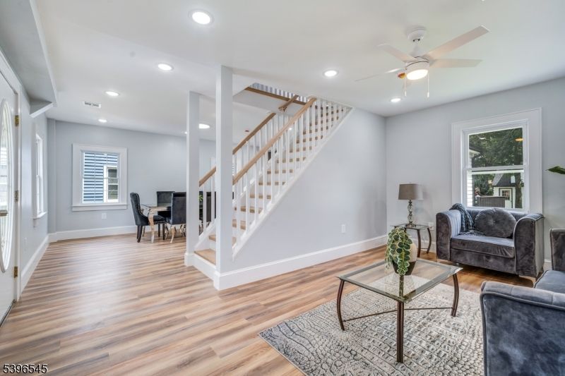Dining room, Interior, Living room, Recessed Lighting, Wood Texture Flooring