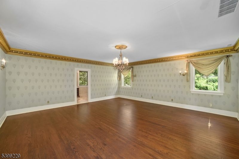 Chandelier, Empty room, Interior, Wood Texture Flooring