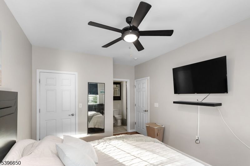 Bathroom, Bedroom, Interior