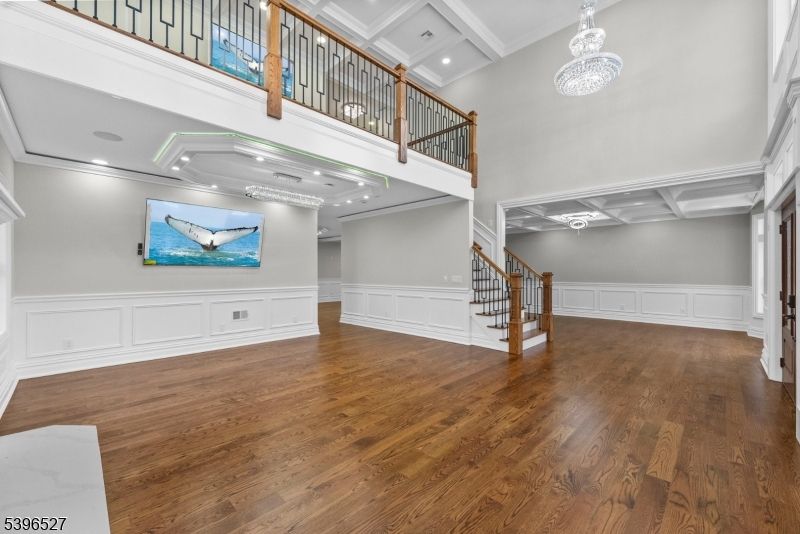 Chandelier, Interior, Recessed Lighting, Wood Texture Flooring