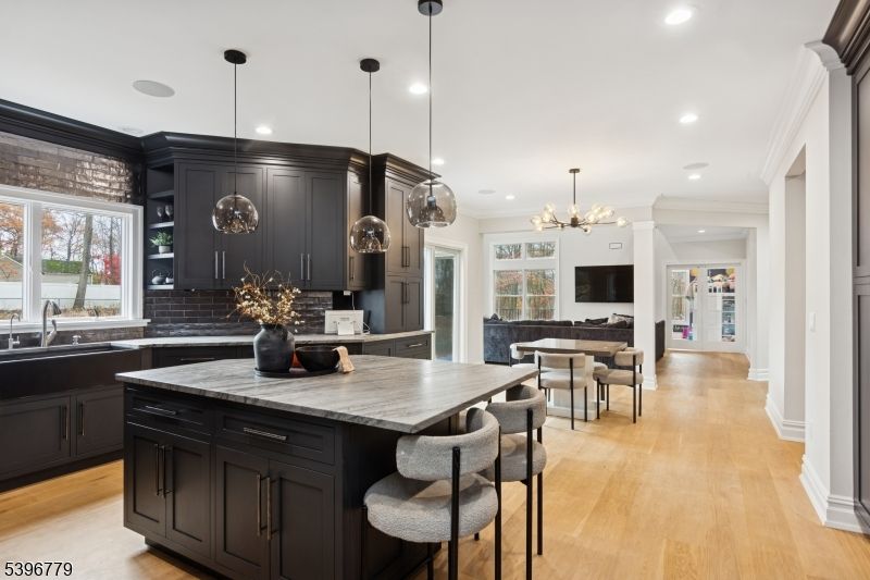 Dining room, Interior, Kitchen, Pendant Lights, Recessed Lighting, Wood Texture Flooring