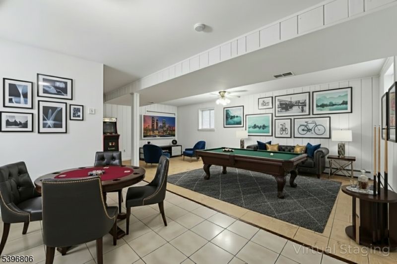 Billiard Table, Game Room, Interior