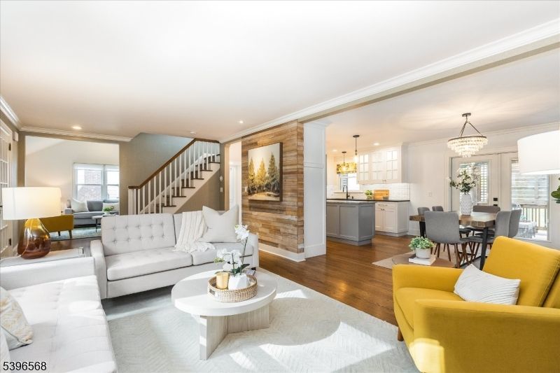 Chandelier, Dining room, Interior, Kitchen, Living room, Pendant Lights, Recessed Lighting, Wood Texture Flooring
